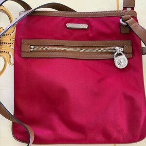 NWOT MICHAEL KORS CROSSBODY